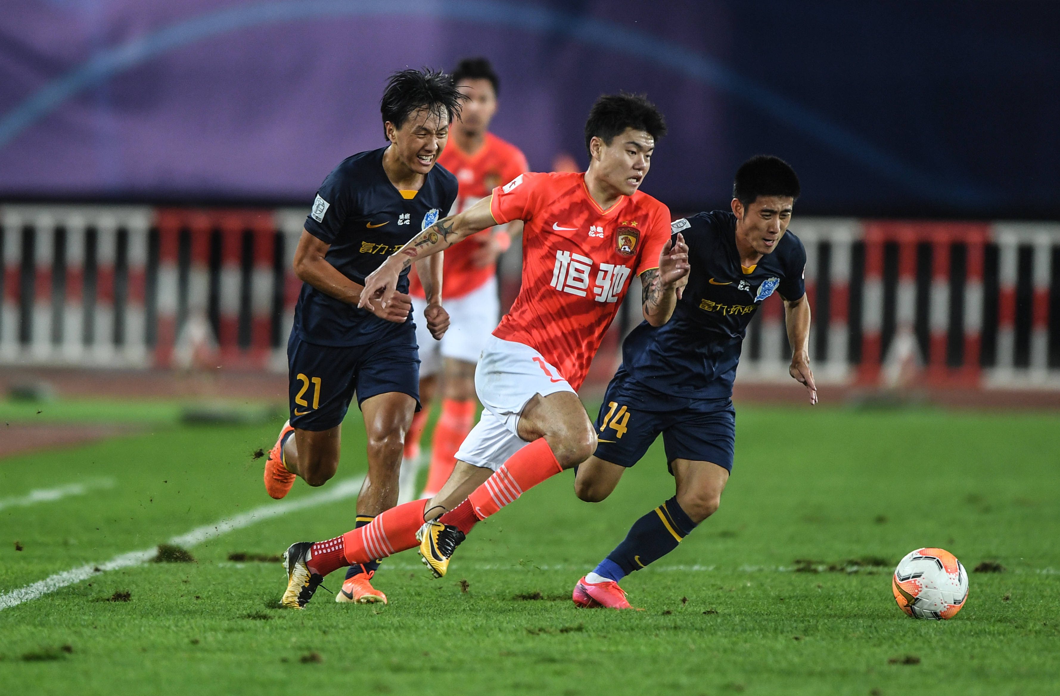 仅会导致球 仅会导致球