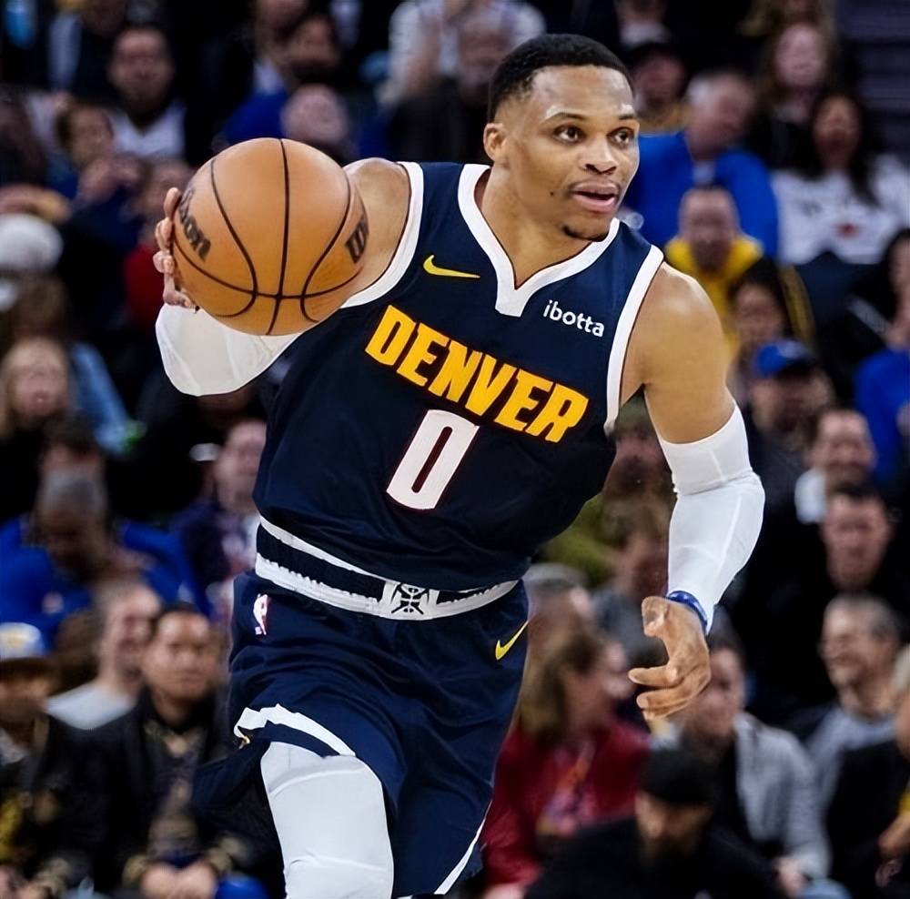 中国男子冰壶队11-10逆转德国队 5战4胜暂列第一人民日报客户端.